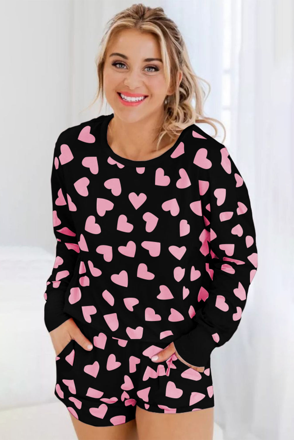 Pink Valentine Heart Shape Print Long Sleeve Top Shorts Lounge Set!